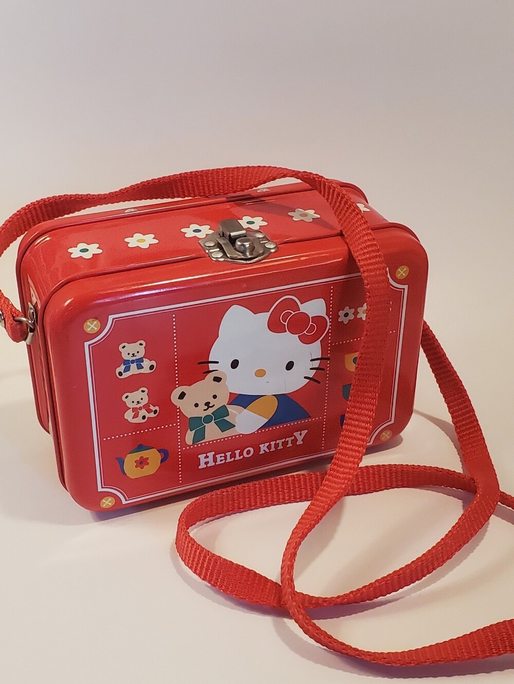 Vintage Sanrio Hello Kitty Metal Purse